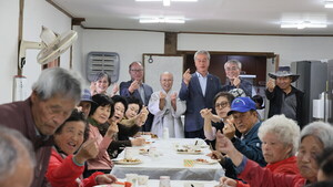 아산 송암사, 어버이날 맞아 외암마을 어르신 초청 점심 공양 - 뉴스 썸네일 이미지